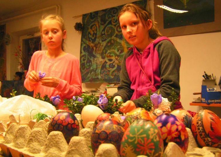 Tradycje Wielkanocne w pracowni plastycznej MDK-DŚT